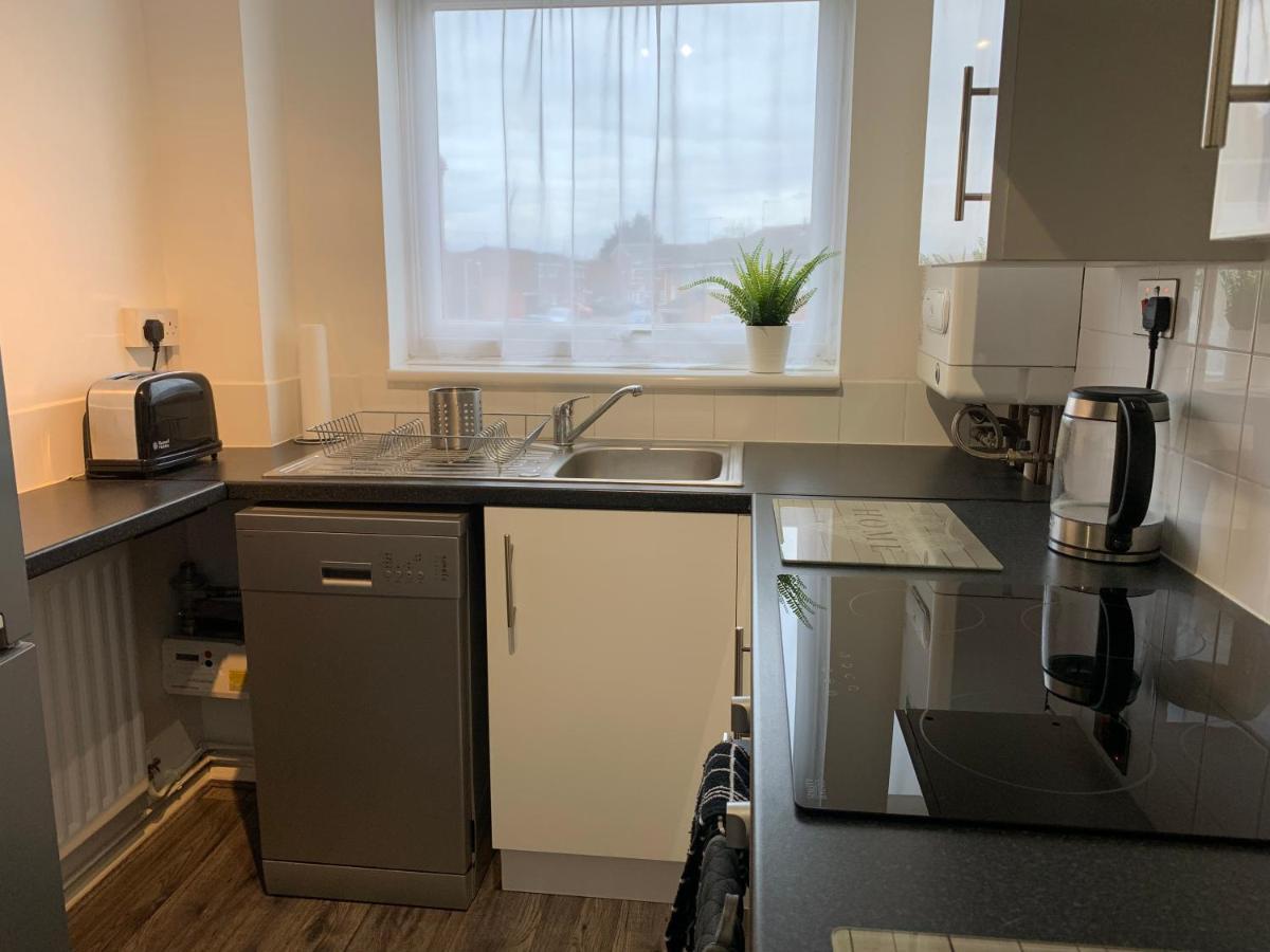 Modern Cosy Warm Home With Free Parking Chelmsford Exterior foto